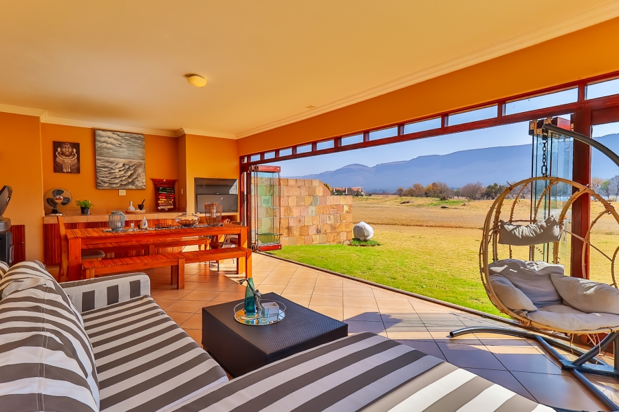 3 Bedroom Property for Sale in The Coves North West